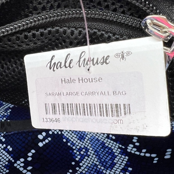 TAYLOR GRAY SARAH LARGE CARRYALL COSMETICS BAG BLUE SNAKESKIN PATTERN NWT - Picture 6 of 16